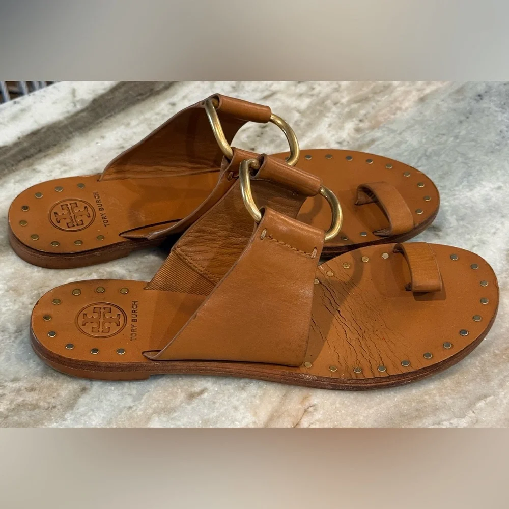 Women’s TORY BURCH Ravello tan leather studded sandals- Size 7.5 - Picture 3 of 7